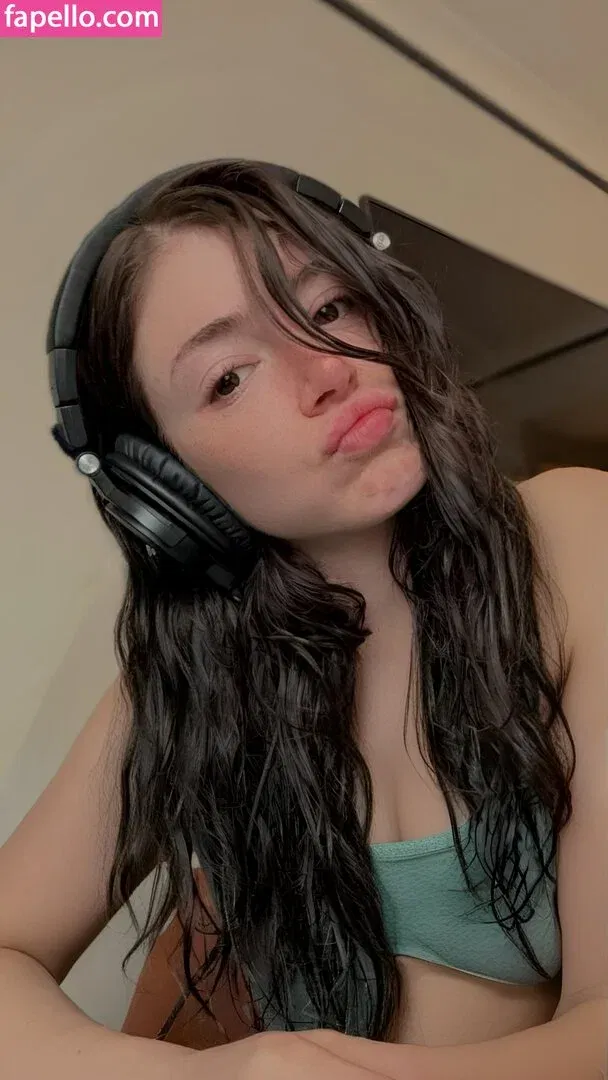 Chrissy Costanza Onlyfans Photo Gallery 