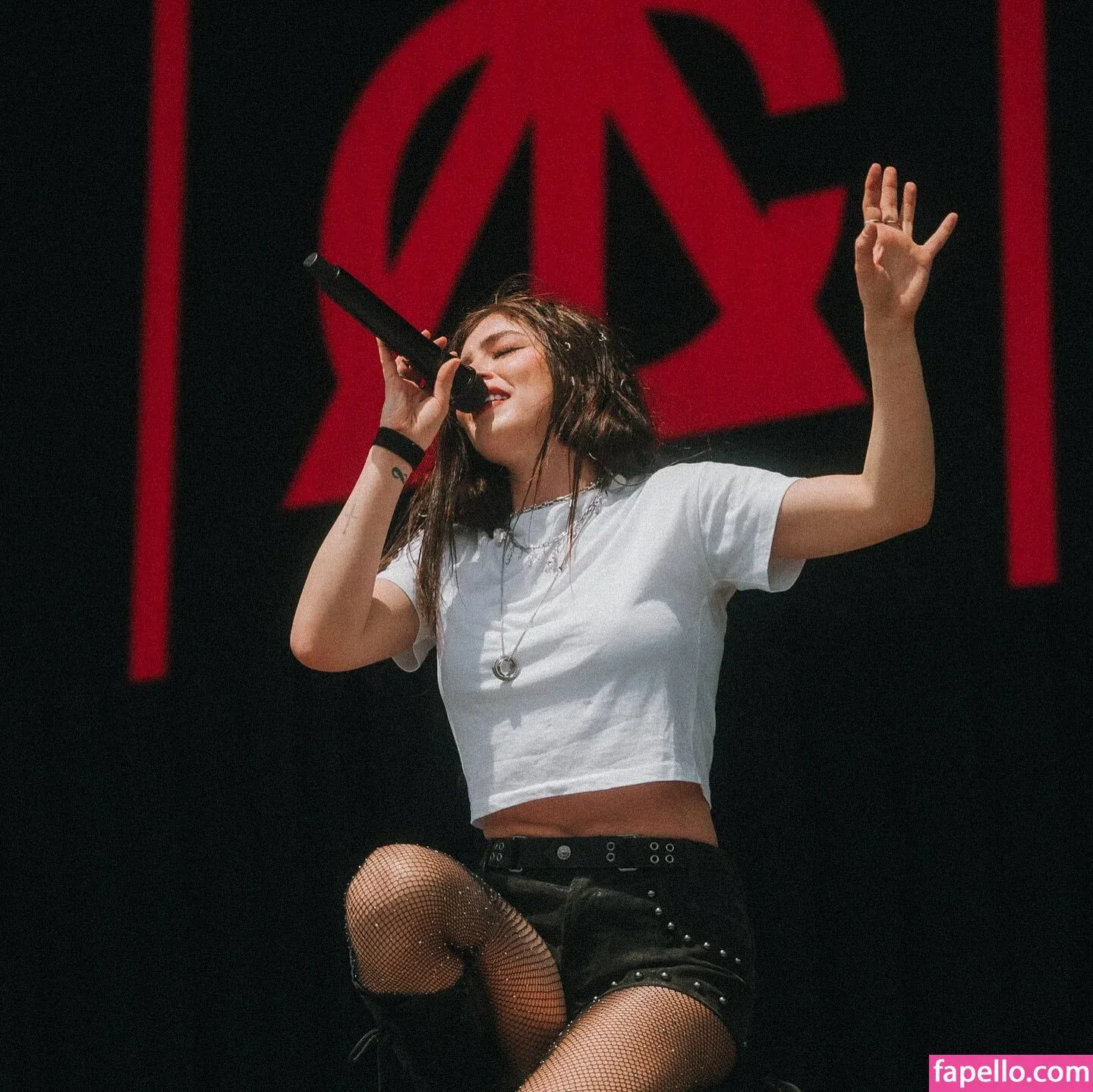 Chrissy Costanza Onlyfans Photo Gallery 