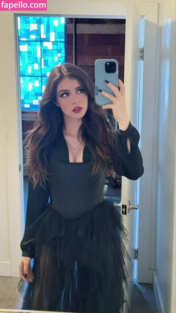 Chrissy Costanza Onlyfans Photo Gallery 