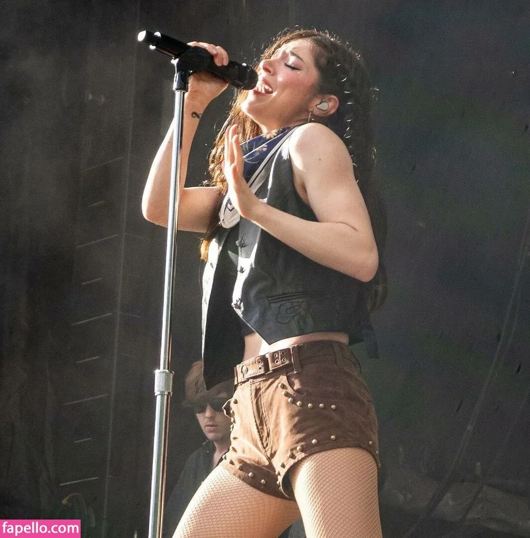 Chrissy Costanza Onlyfans Photo Gallery 