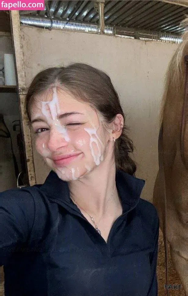 Chrissy Costanza Onlyfans Photo Gallery 