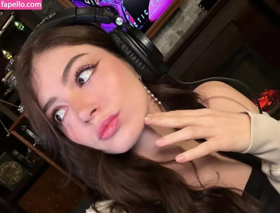 Chrissy Costanza Onlyfans Photo Gallery 