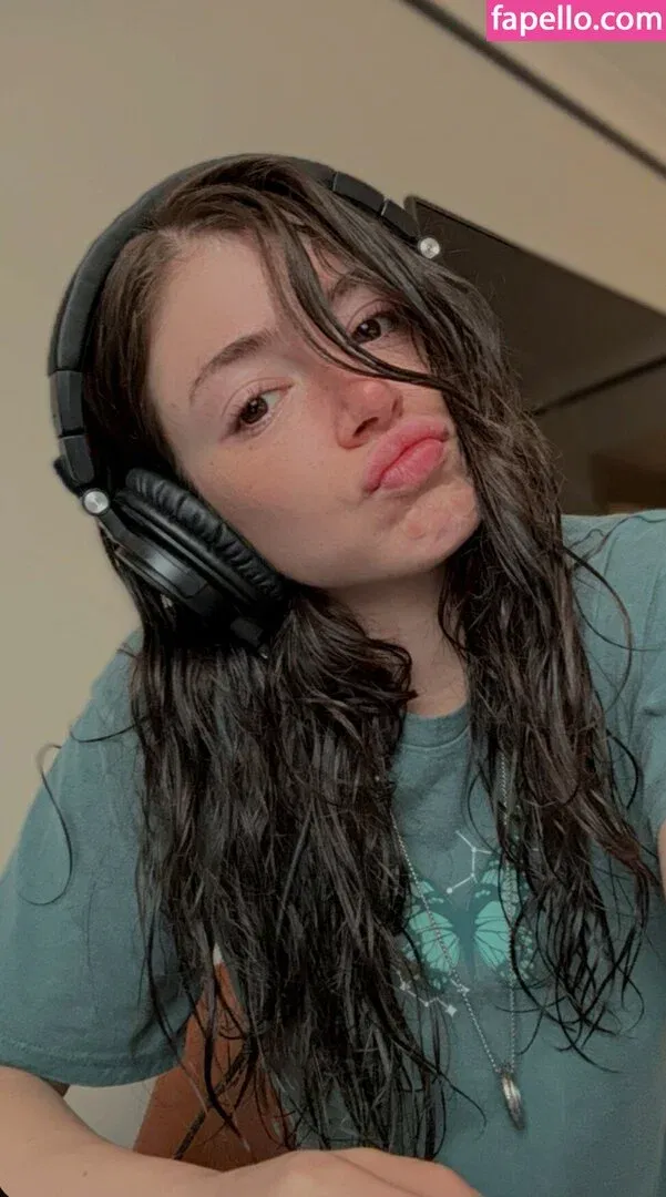 Chrissy Costanza Onlyfans Photo Gallery 