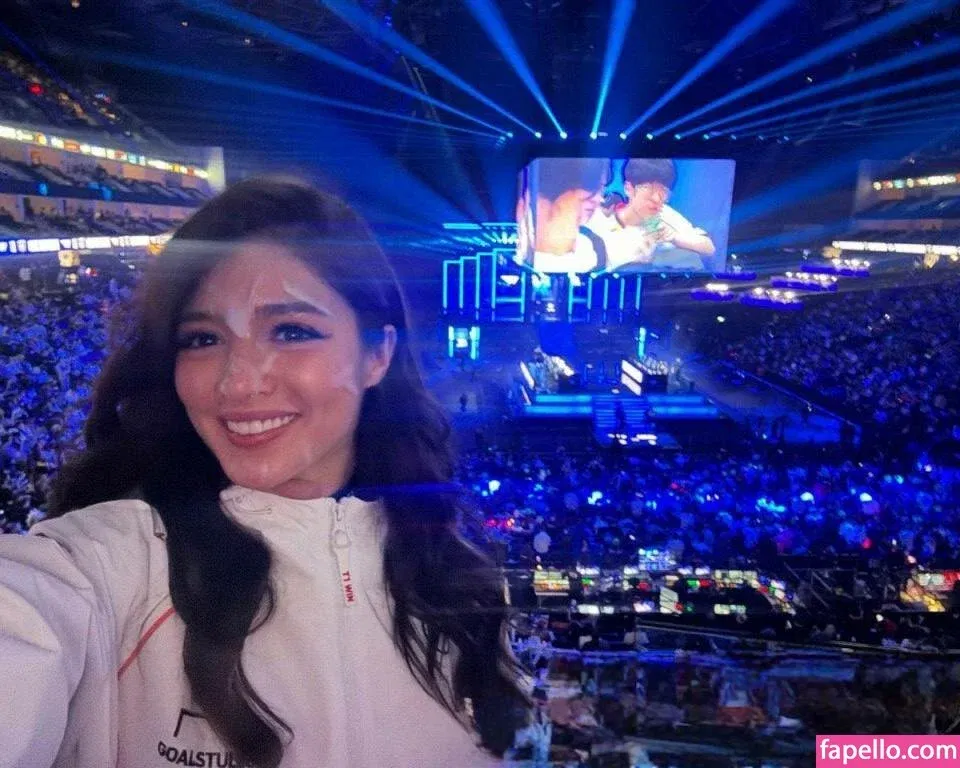 Chrissy Costanza Onlyfans Photo Gallery 