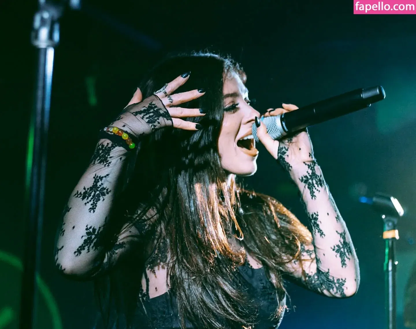 Chrissy Costanza Onlyfans Photo Gallery 