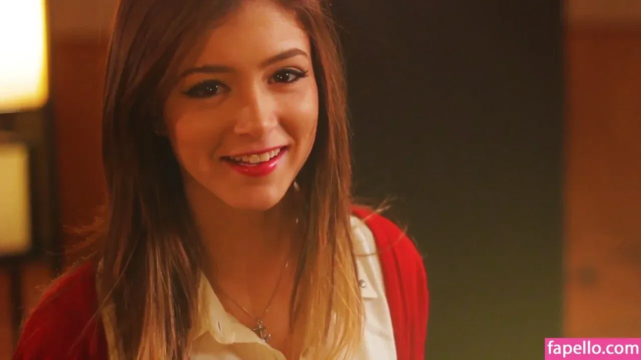 Chrissy Costanza Onlyfans Photo Gallery 