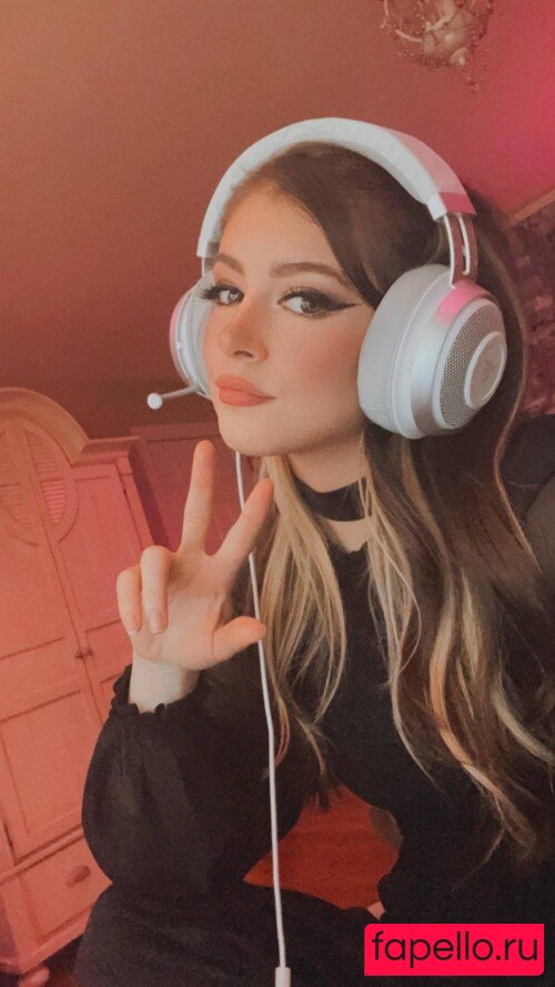 Chrissy Costanza Onlyfans Photo Gallery 