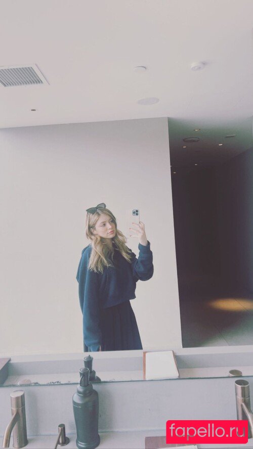 Chrissy Costanza Onlyfans Photo Gallery 