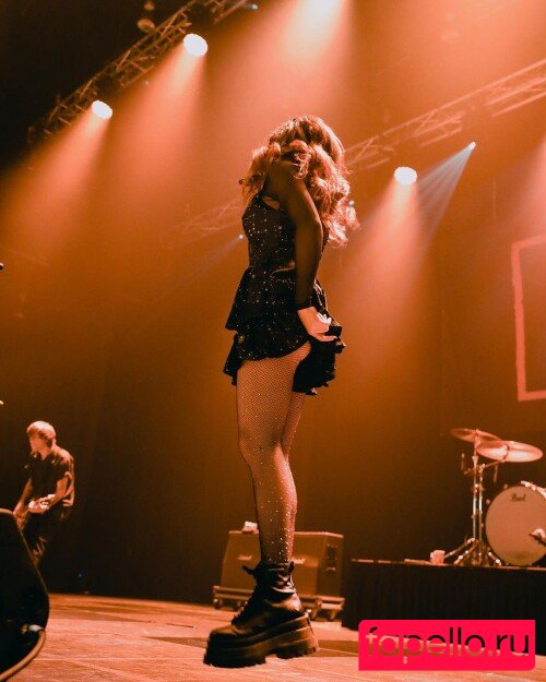 Chrissy Costanza Onlyfans Photo Gallery 