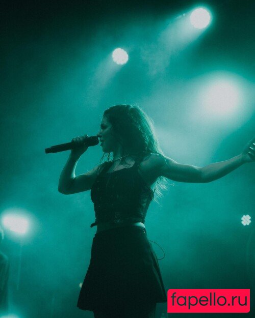 Chrissy Costanza Onlyfans Photo Gallery 