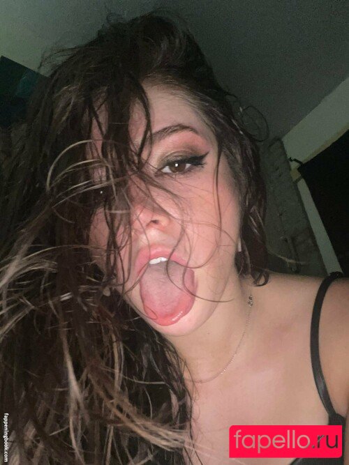 Chrissy Costanza Onlyfans Photo Gallery 