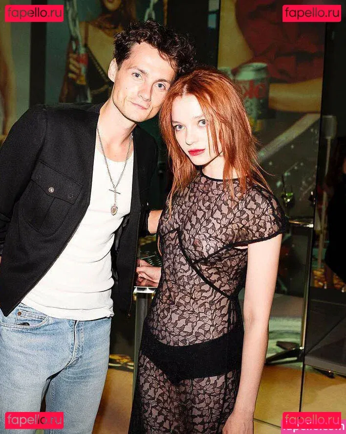 Esme Creed-Miles Onlyfans Photo Gallery 