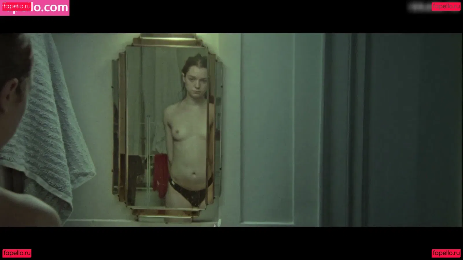 Esme Creed-Miles Onlyfans Photo Gallery 