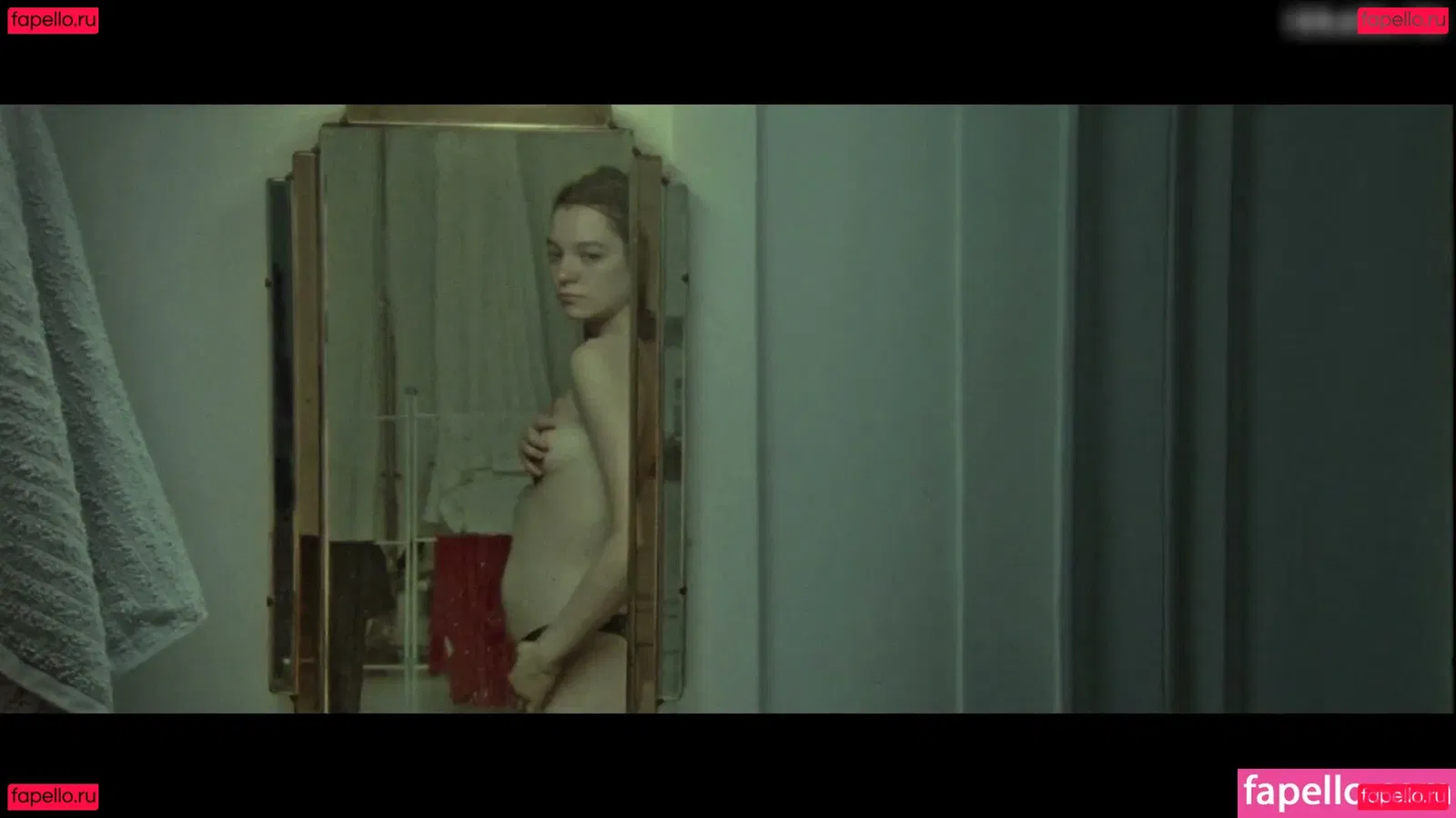 Esme Creed-Miles Onlyfans Photo Gallery 