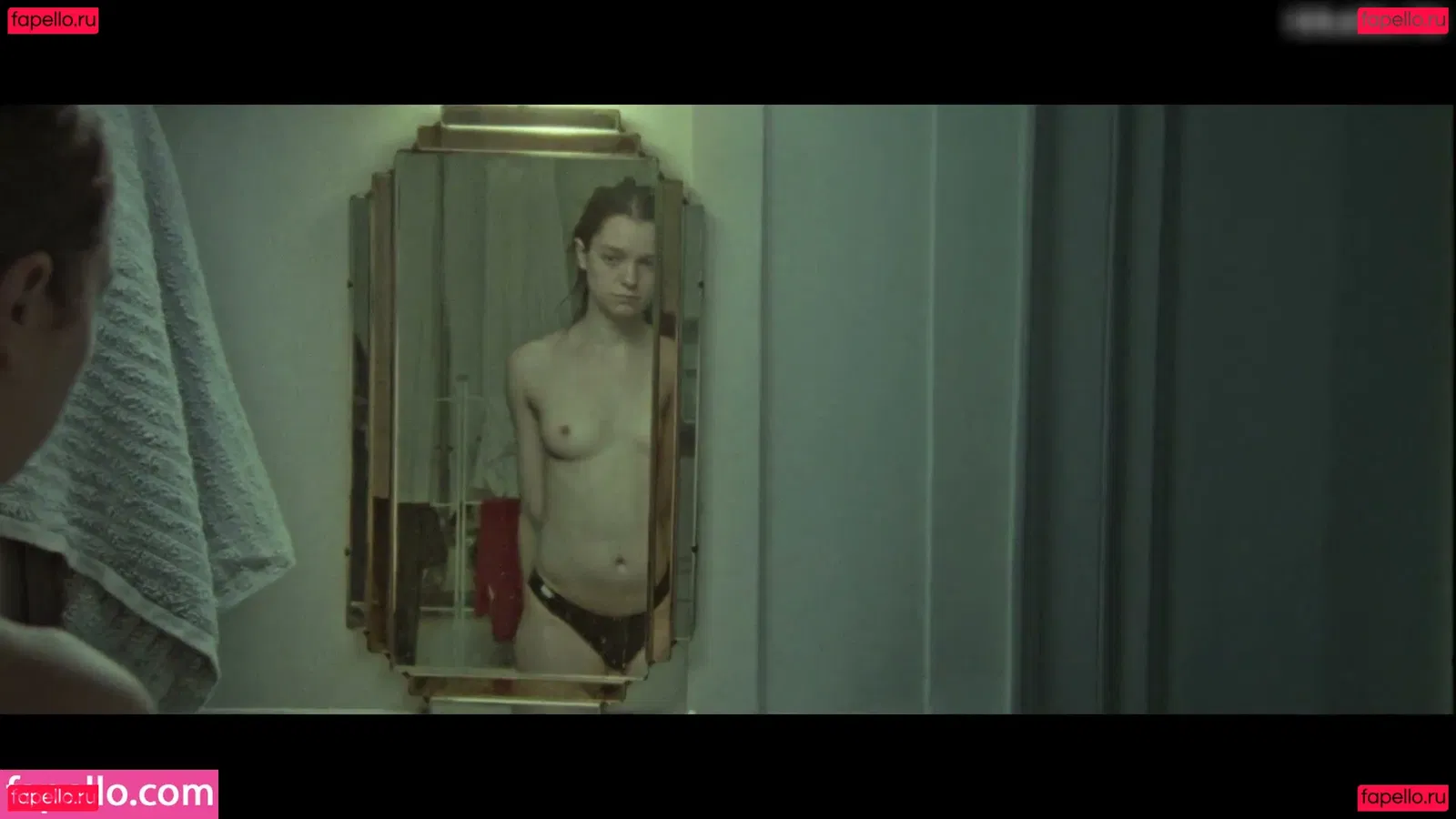 Esme Creed-Miles Onlyfans Photo Gallery 