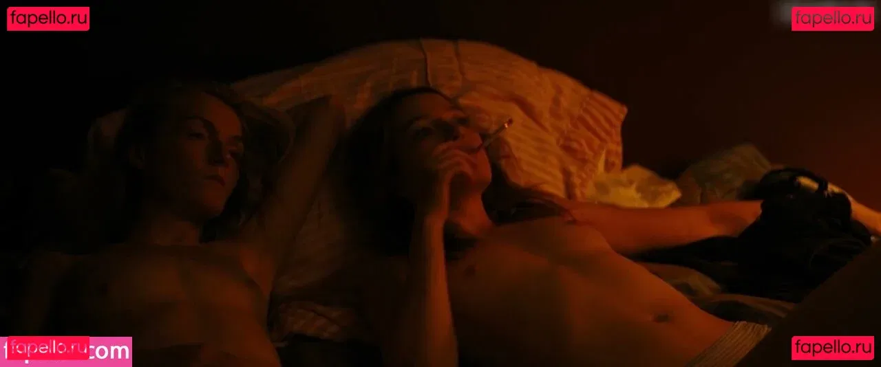 Esme Creed-Miles Onlyfans Photo Gallery 