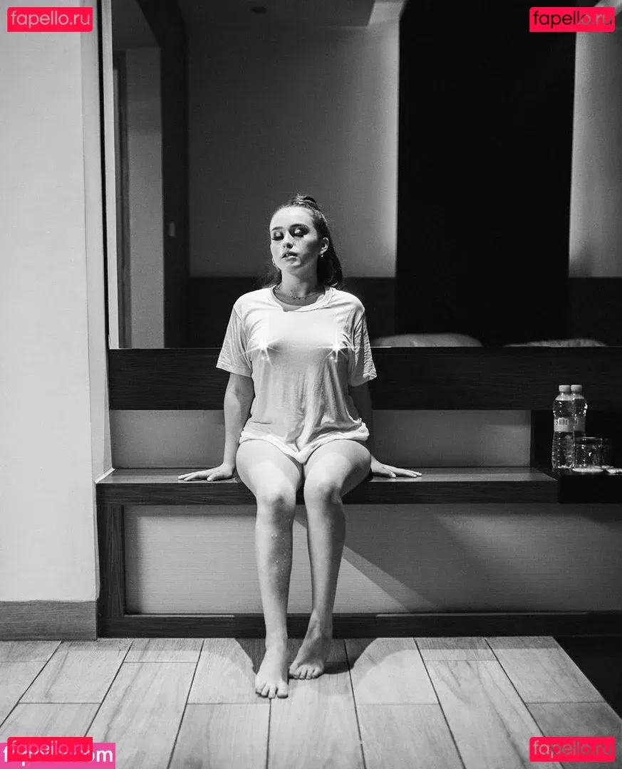 Escarlett Palacios Onlyfans Photo Gallery 