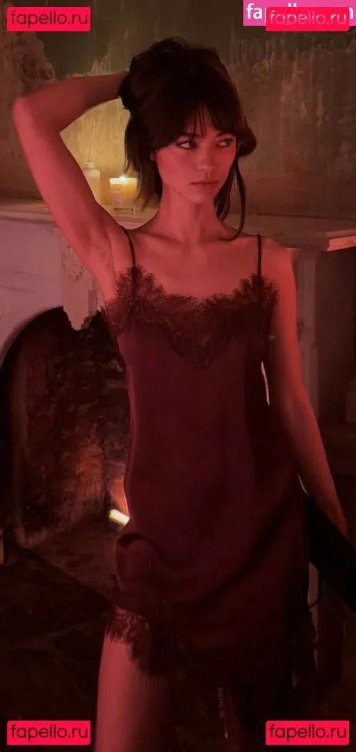 Elleerasmuss Onlyfans Photo Gallery 