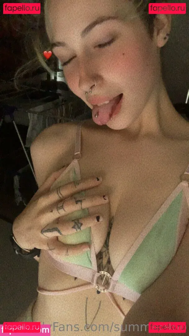 summer96o Onlyfans Photo Gallery 