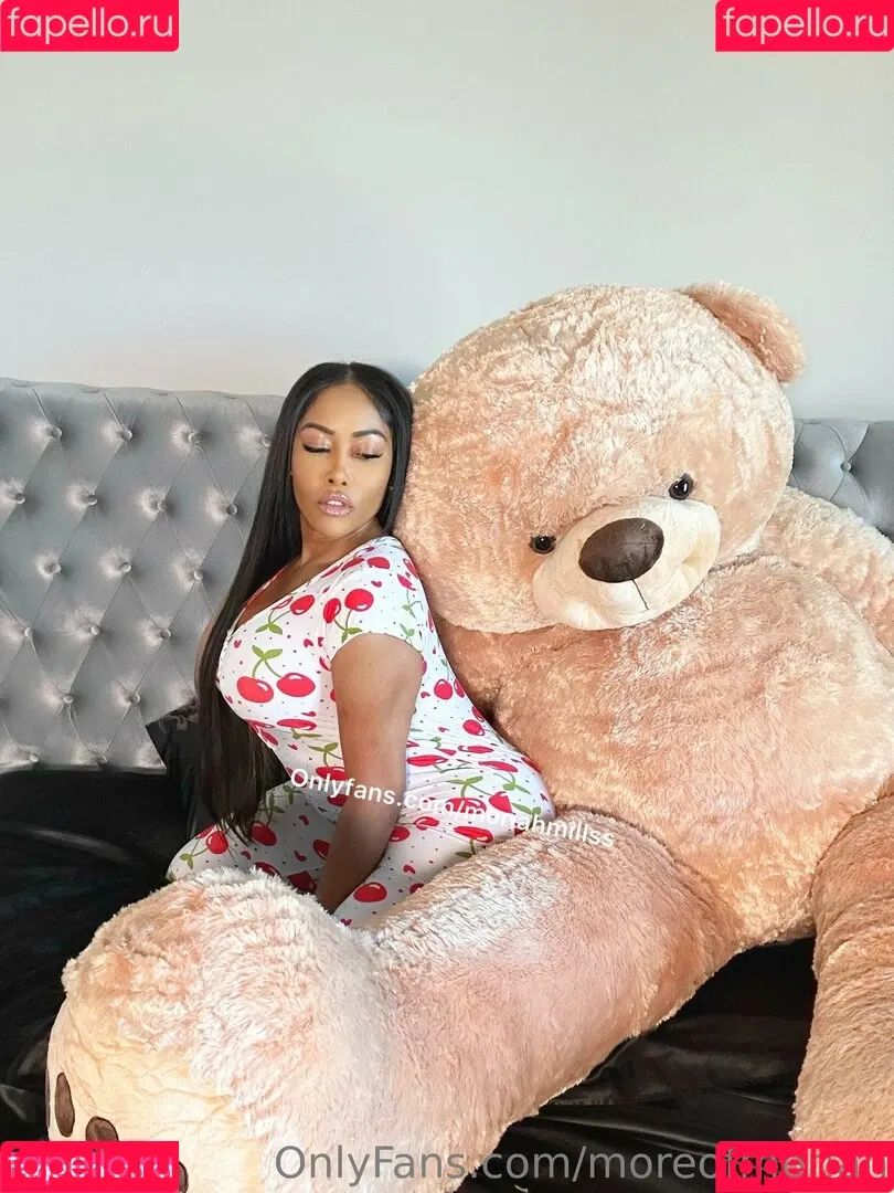moreofmoriah Onlyfans Photo Gallery 