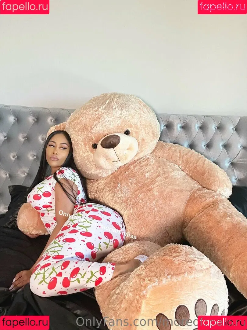 moreofmoriah Onlyfans Photo Gallery 