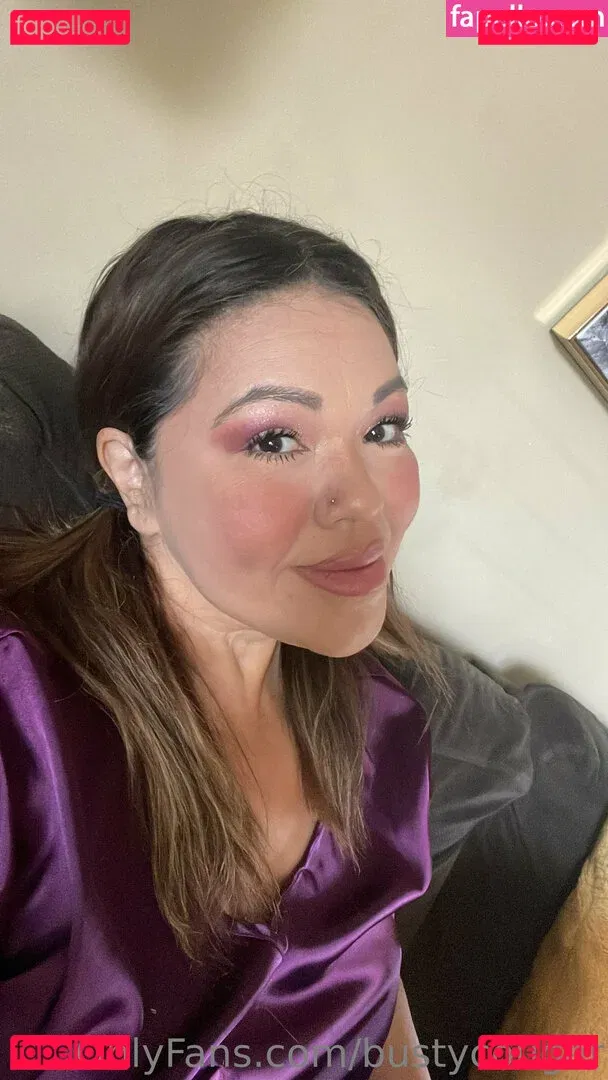 bustycougar Onlyfans Photo Gallery 
