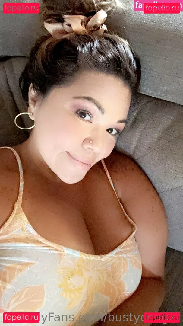 bustycougar Onlyfans Photo Gallery 