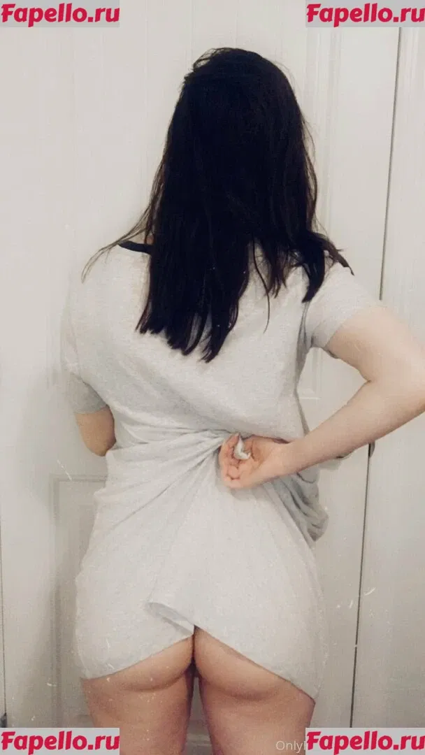 KylieeOW Onlyfans Photo Gallery 