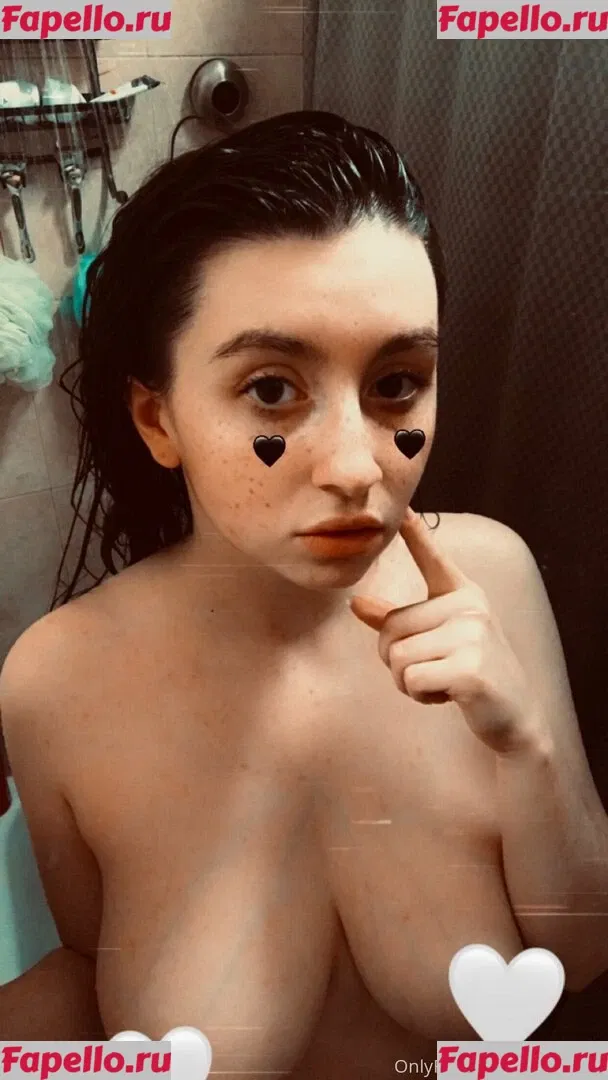 KylieeOW Onlyfans Photo Gallery 
