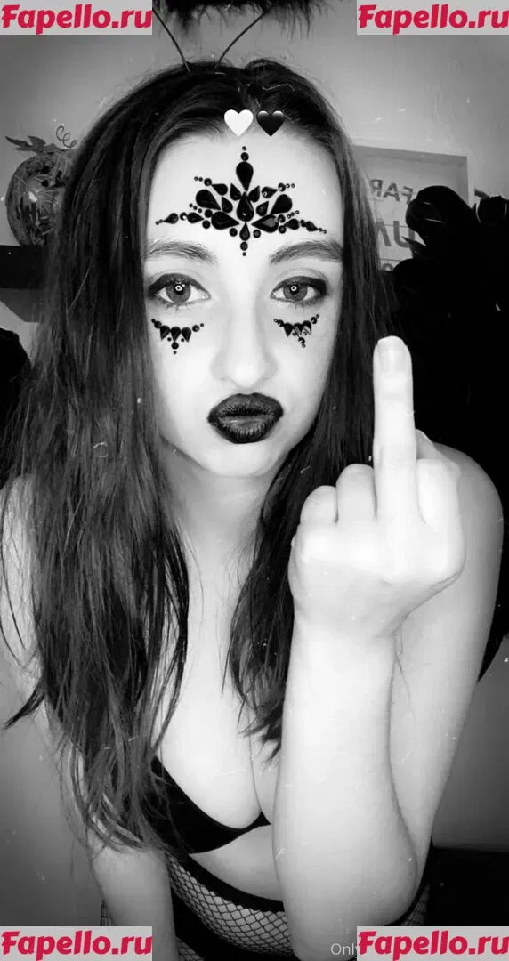 KylieeOW Onlyfans Photo Gallery 