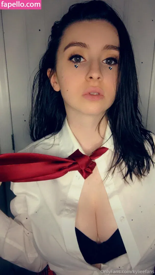 KylieeOW Onlyfans Photo Gallery 
