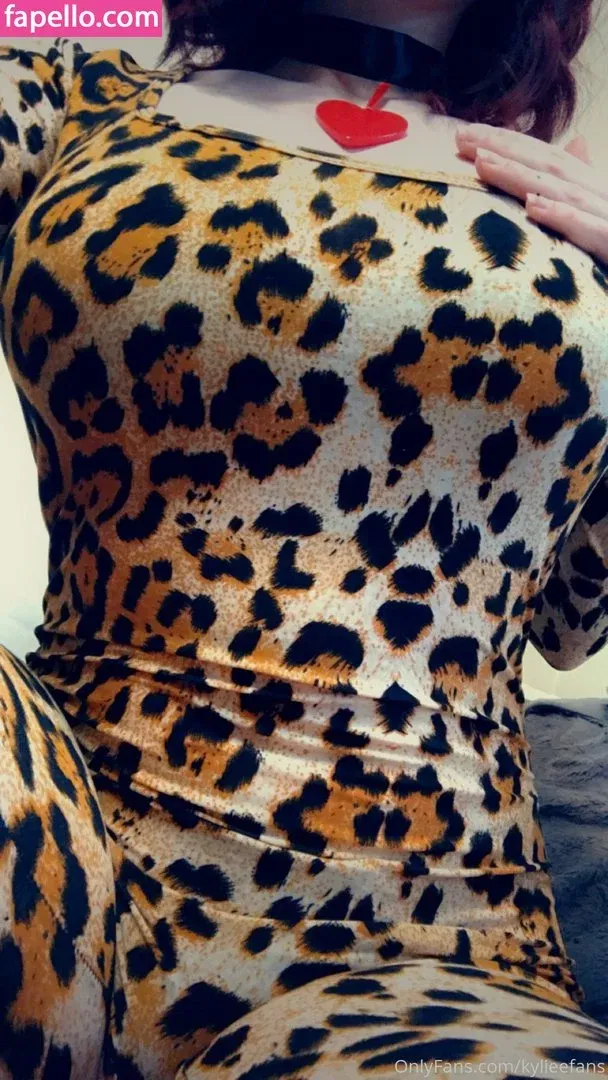 KylieeOW Onlyfans Photo Gallery 