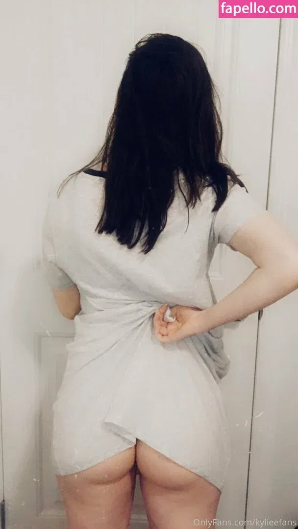 KylieeOW Onlyfans Photo Gallery 