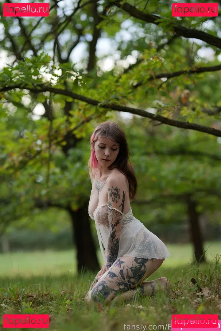 elsalovesu Onlyfans Photo Gallery 