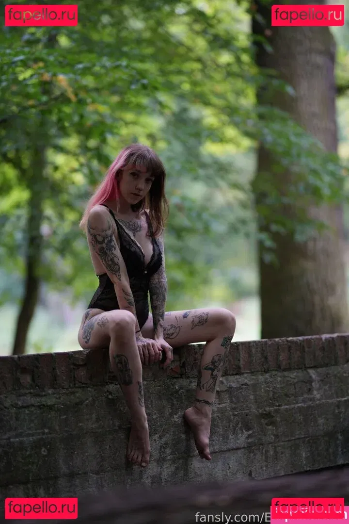 elsalovesu Onlyfans Photo Gallery 