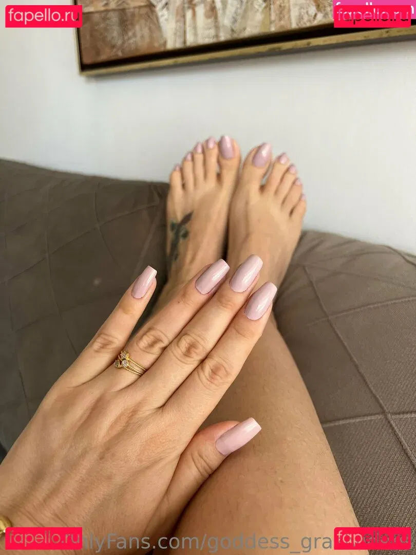 goddess_grazivideos Onlyfans Photo Gallery 