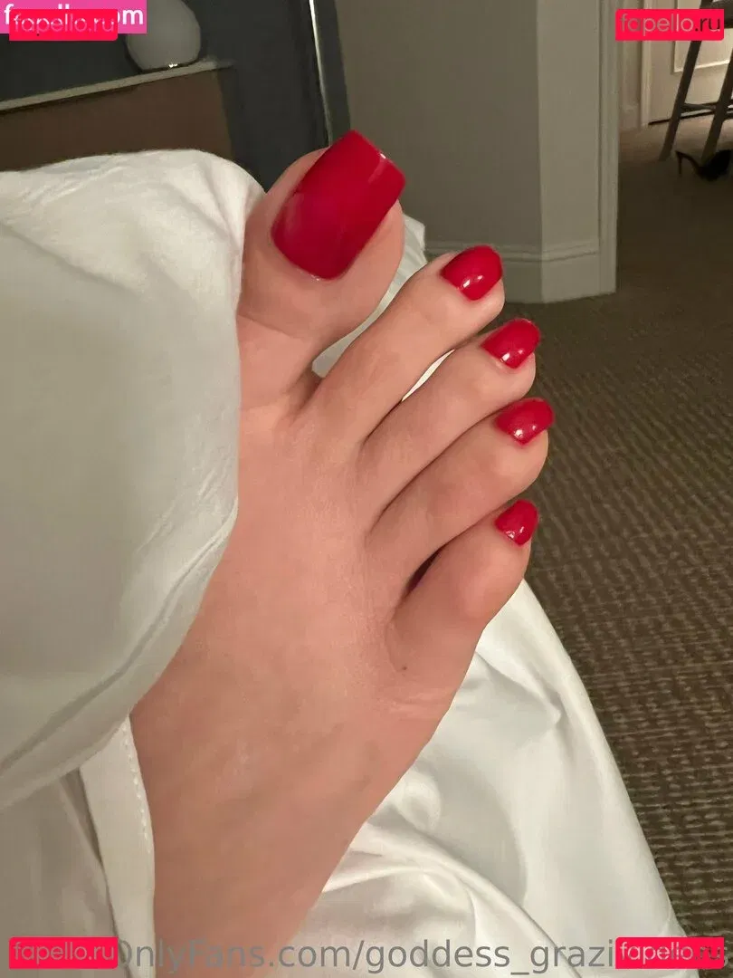 goddess_grazivideos Onlyfans Photo Gallery 