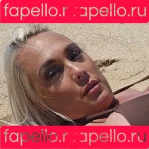 MrsPineappleGoddess Onlyfans Photo Gallery 