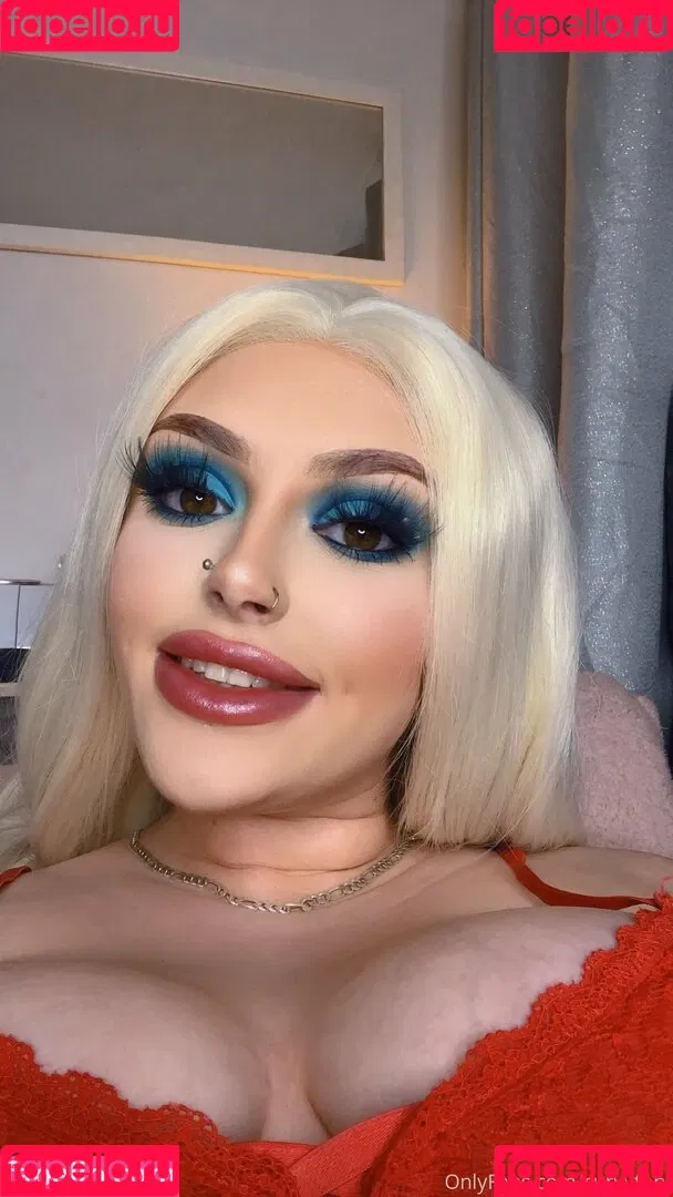antoniagrahamx Onlyfans Photo Gallery 