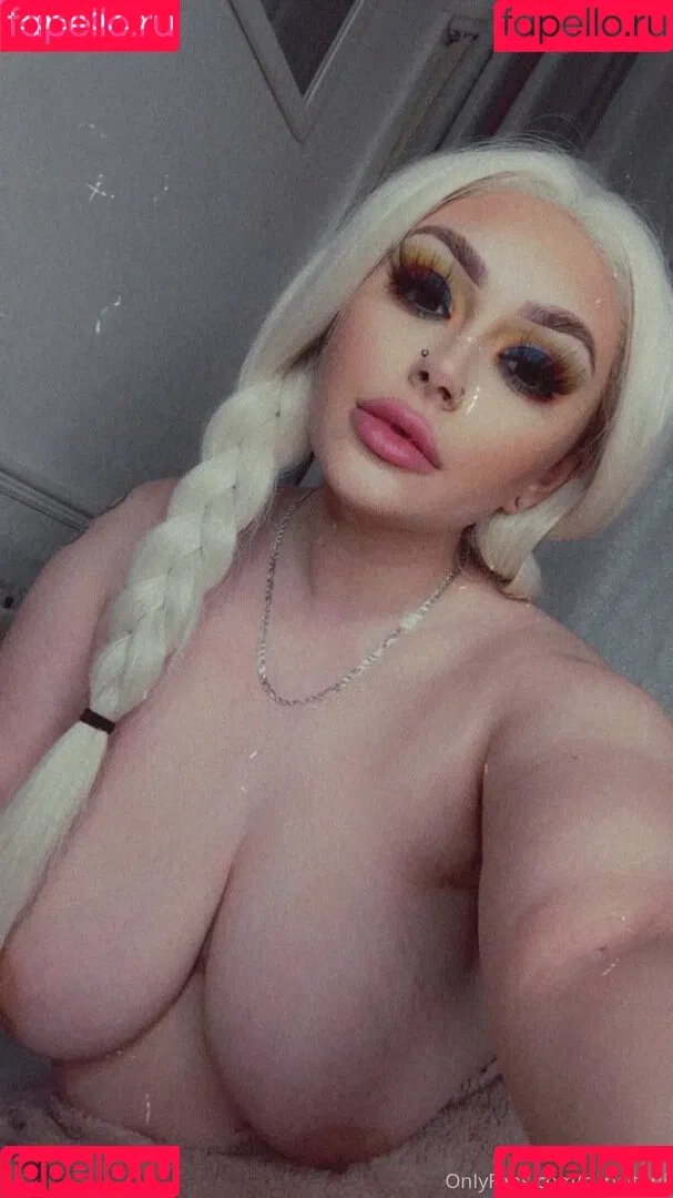 antoniagrahamx Onlyfans Photo Gallery 