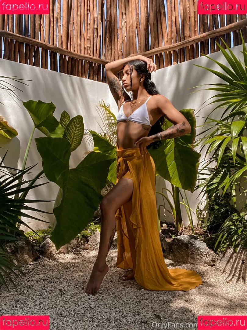 winniehoney Onlyfans Photo Gallery 