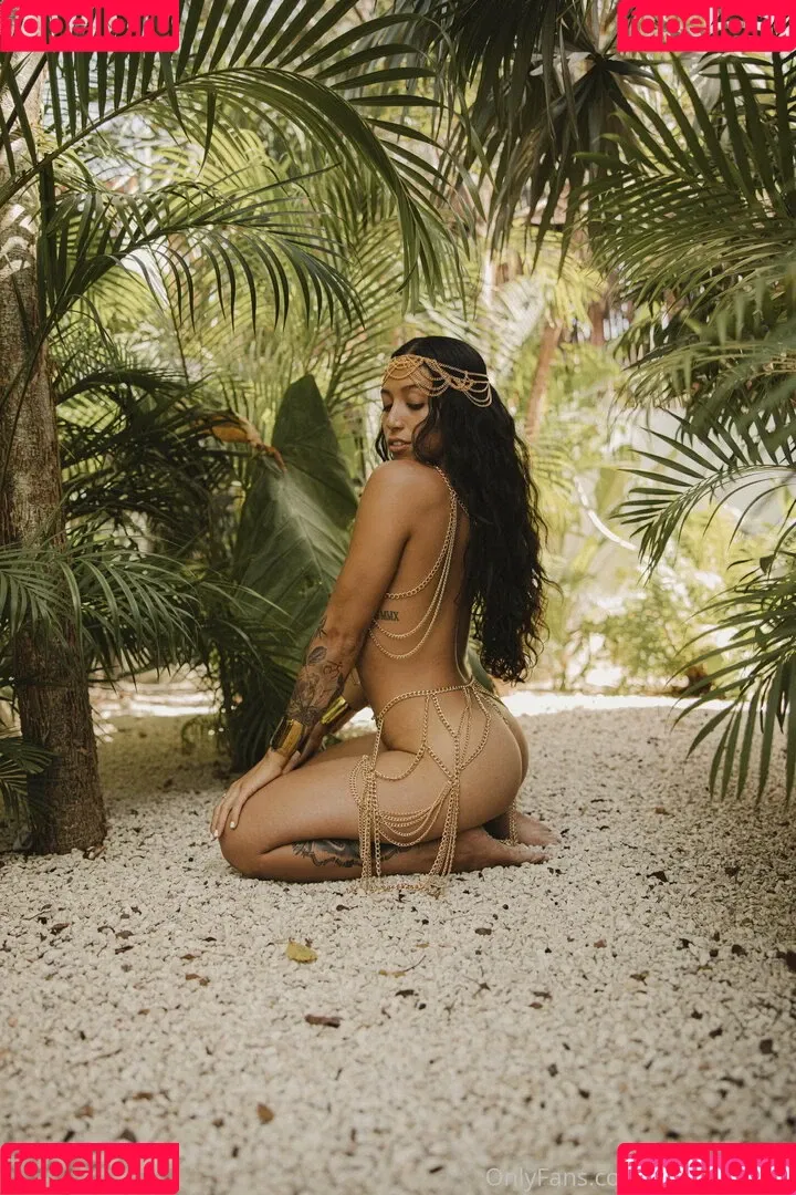 winniehoney Onlyfans Photo Gallery 