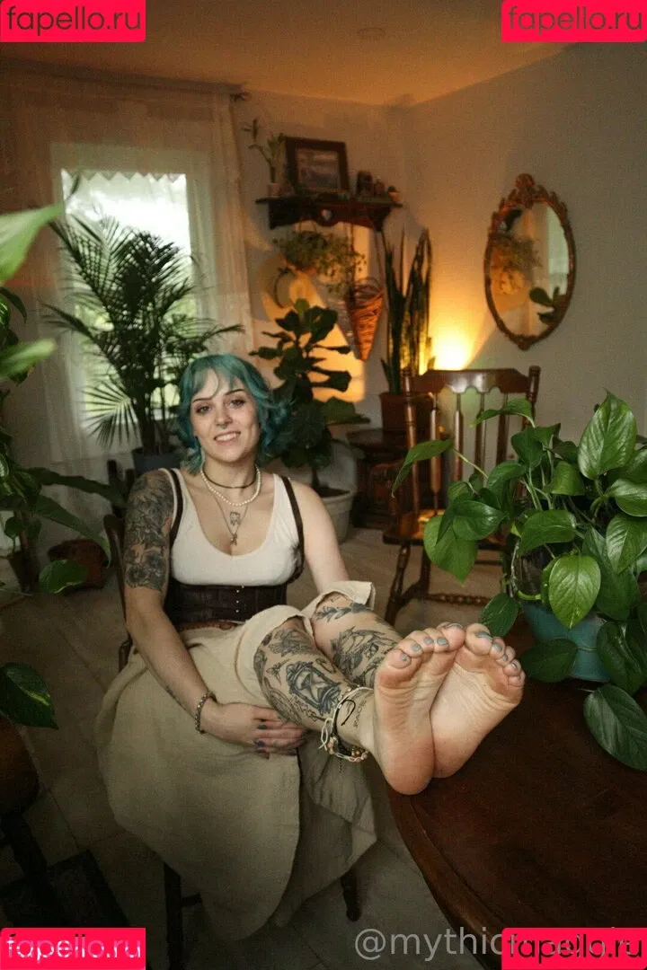 mythicmaggie Onlyfans Photo Gallery 
