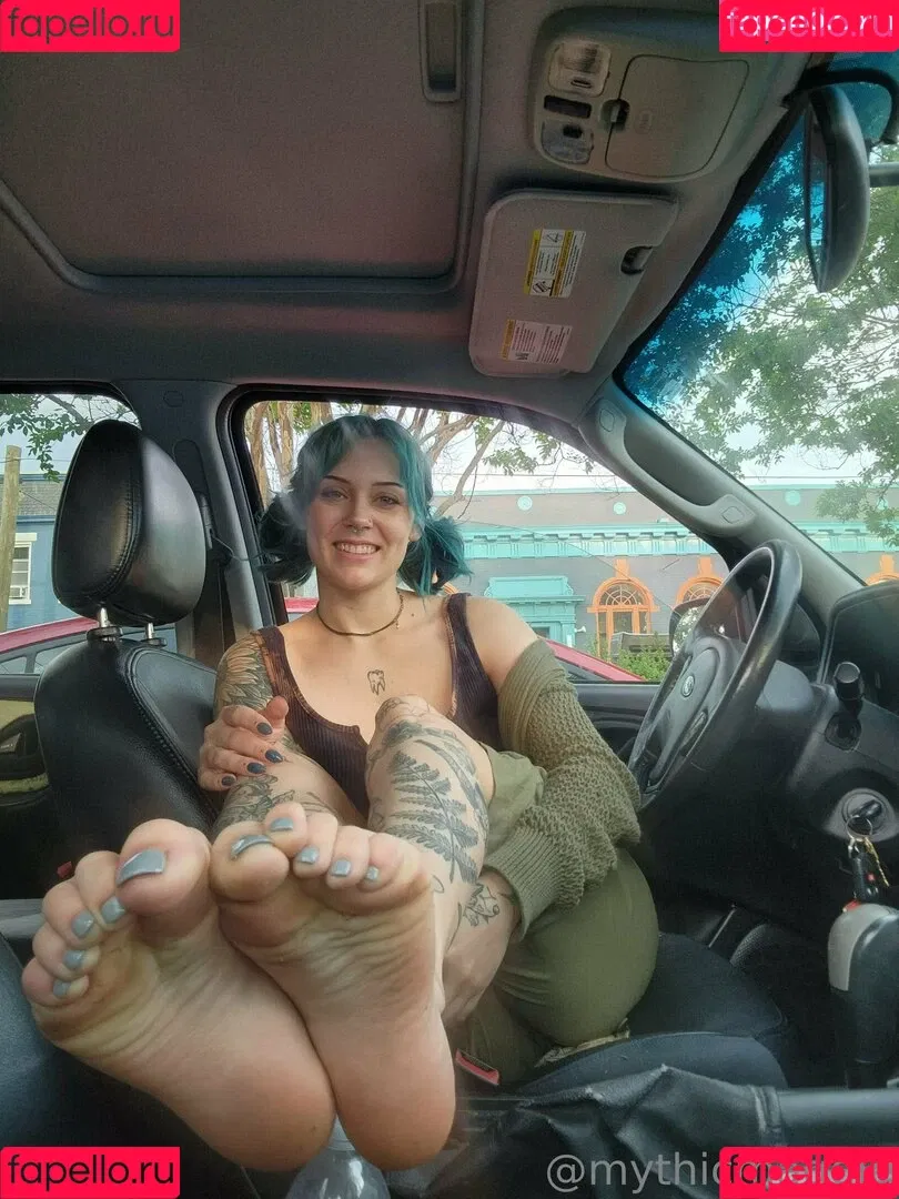 mythicmaggie Onlyfans Photo Gallery 