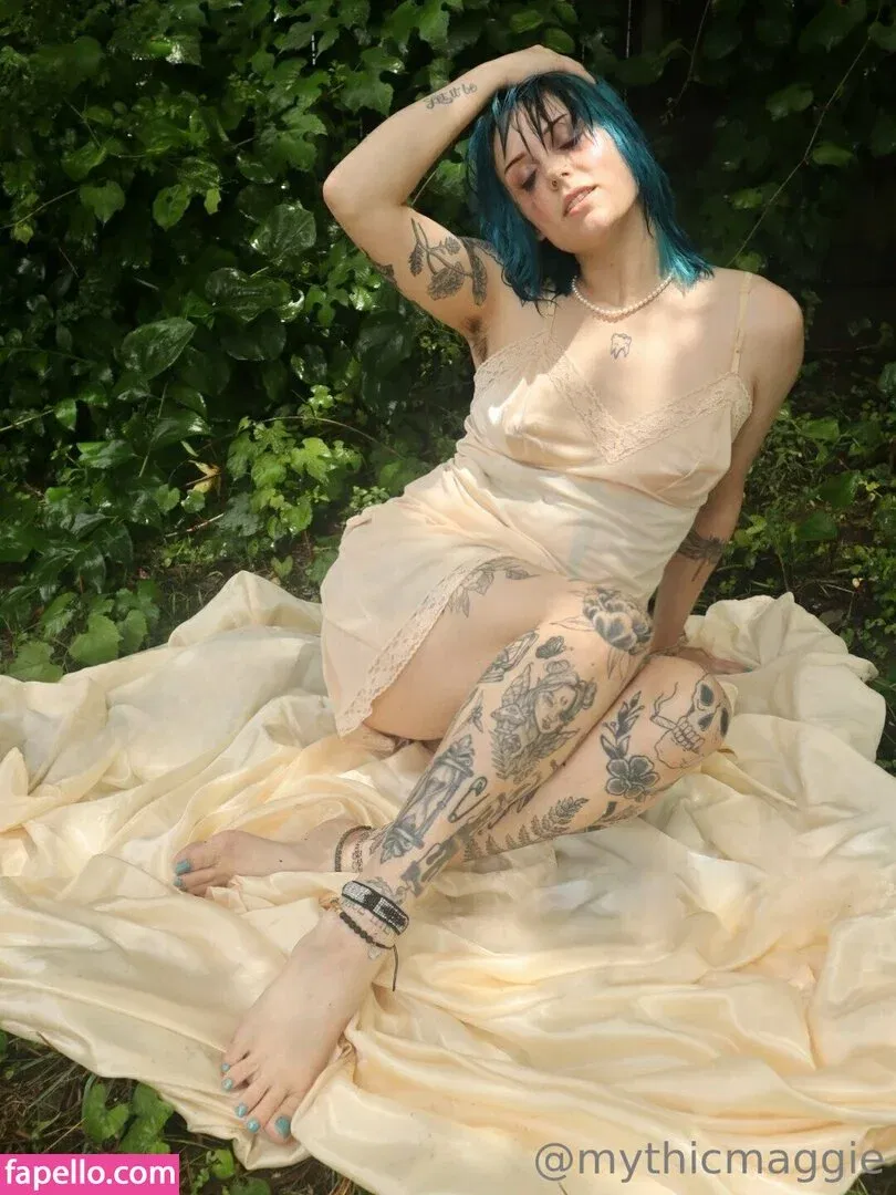 mythicmaggie Onlyfans Photo Gallery 