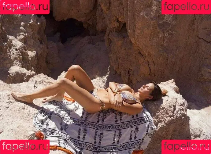 Giselle Gomez Rolon Onlyfans Photo Gallery 