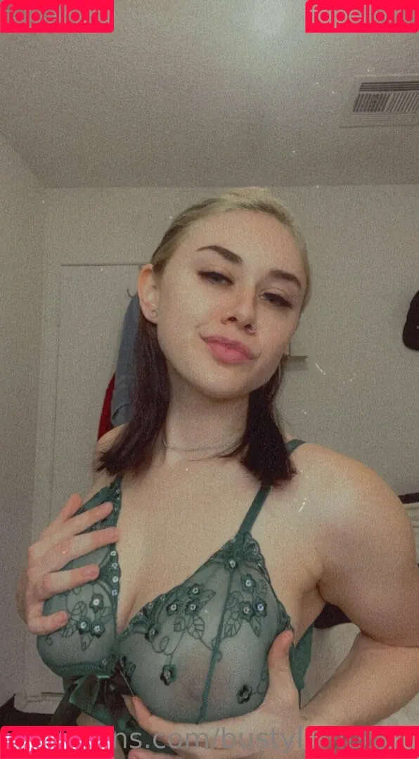 bustylilmegan Onlyfans Photo Gallery 