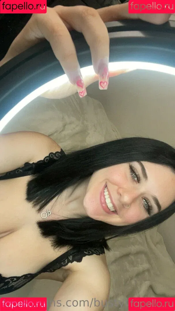 bustylilmegan Onlyfans Photo Gallery 