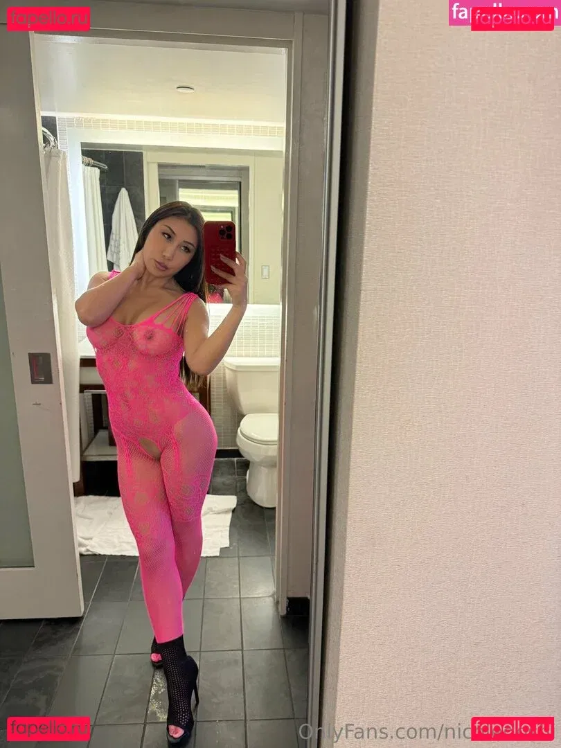 nicoledoshi Onlyfans Photo Gallery 