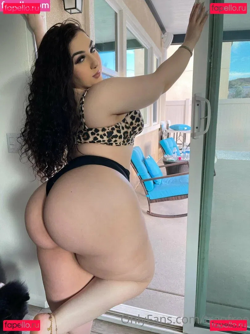 trapfree Onlyfans Photo Gallery 